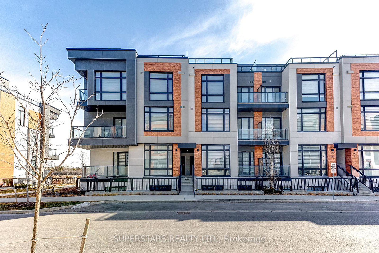 5-steckley-house-lane-richmond-hill-ontario-n13137060