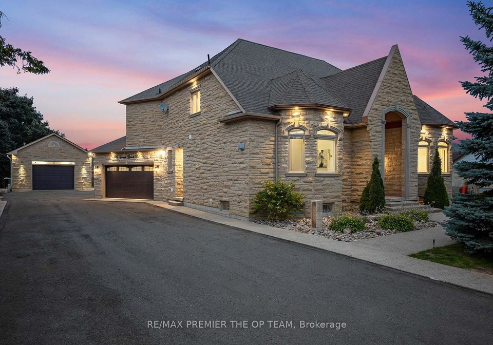 294-sunset-beach-road-richmond-hill-ontario-n13137086