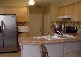 5-bern-street-e-markham-ontario-n13137726