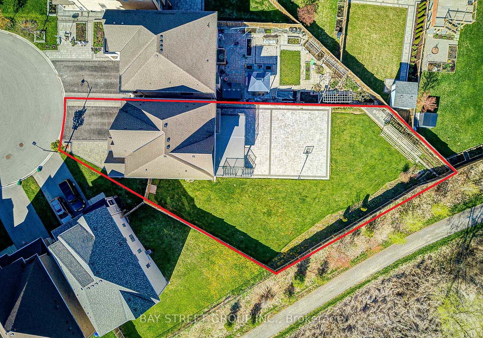 28-boland-court-aurora-ontario-n13137978