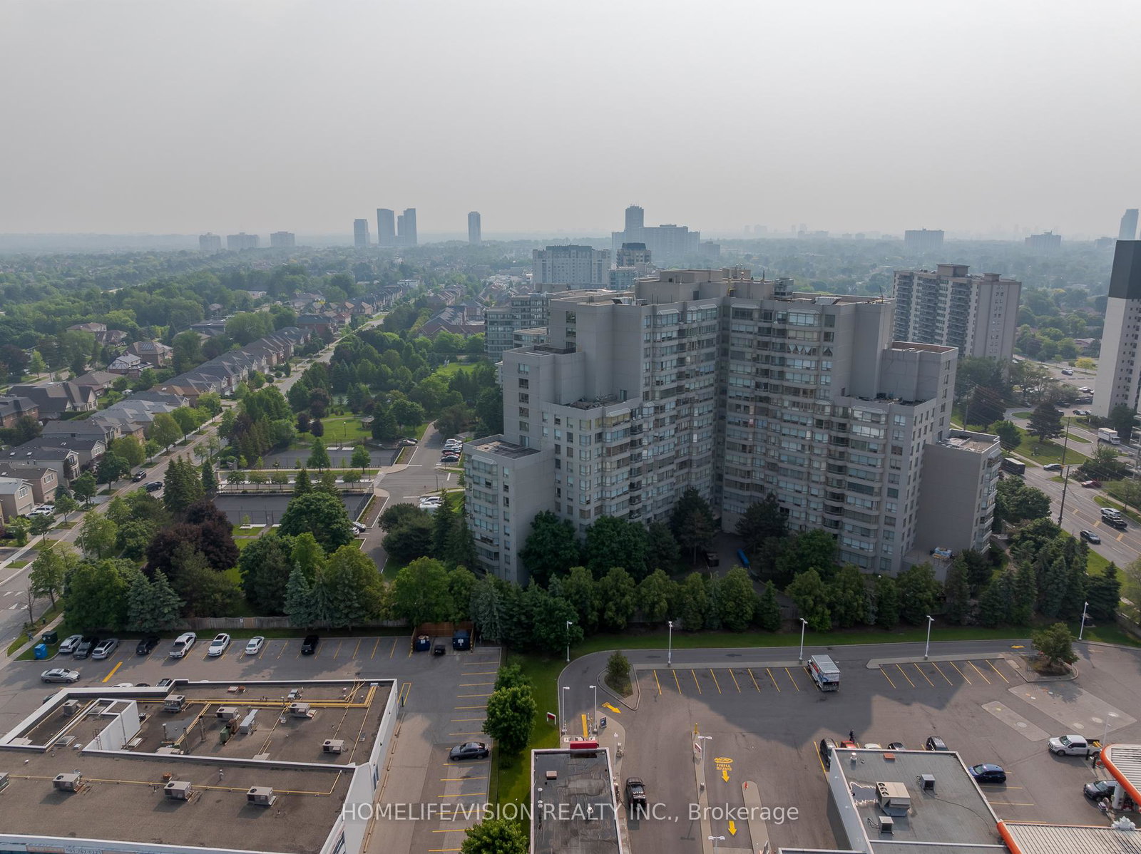 7-townsgate-drive-vaughan-ontario-n13138864