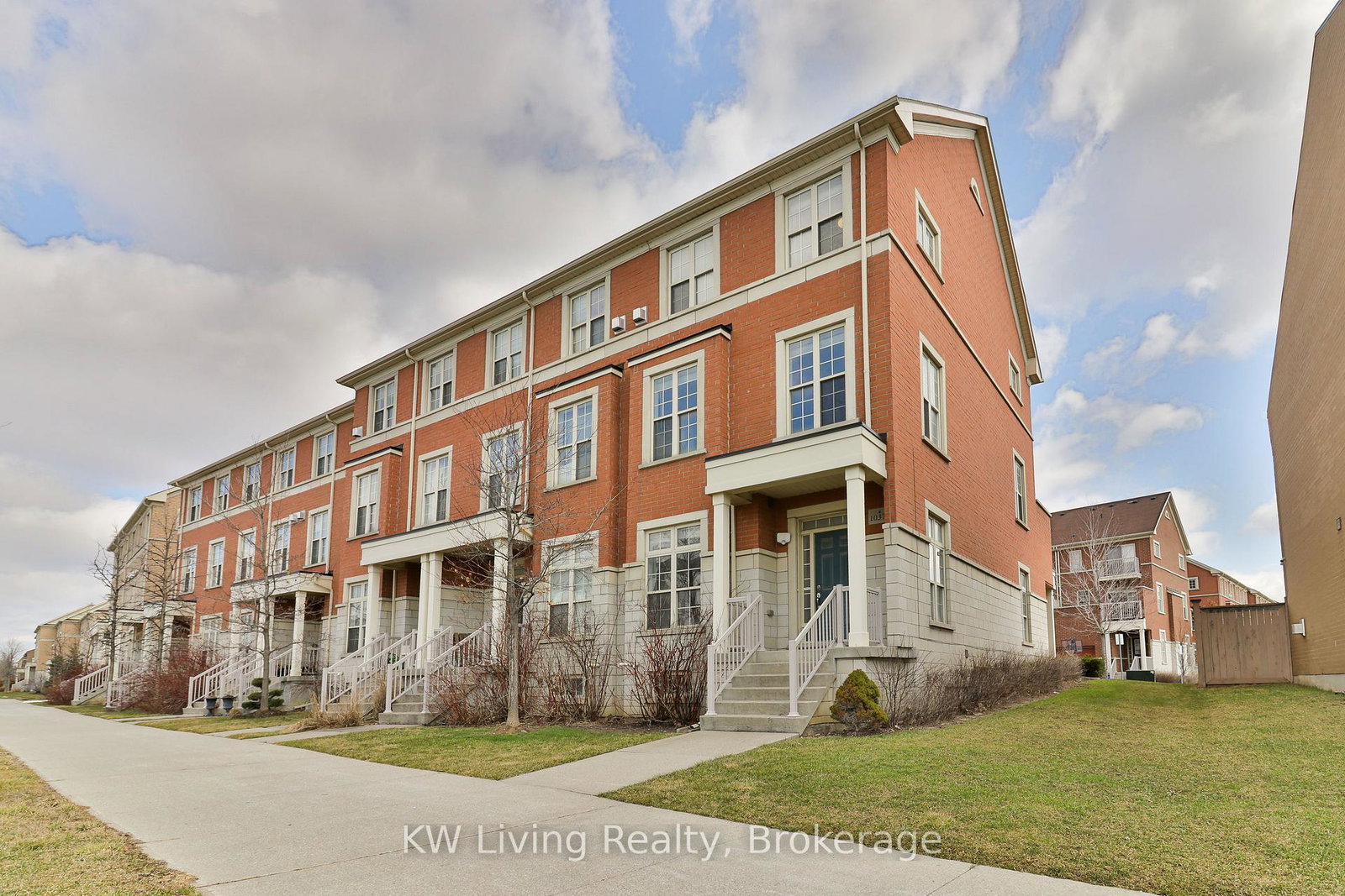 10373-woodbine-avenue-e-markham-ontario-n13139034