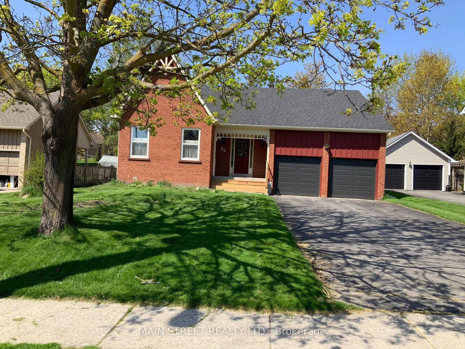 32-centre-road-uxbridge-ontario-n13139288
