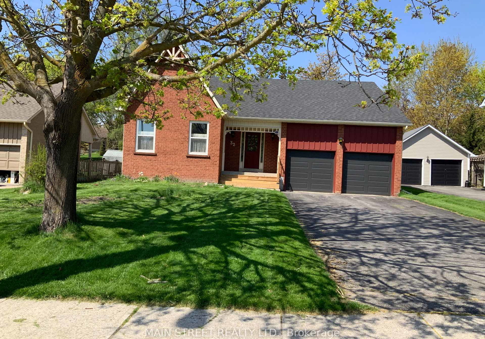 32-centre-road-uxbridge-ontario-n13139288