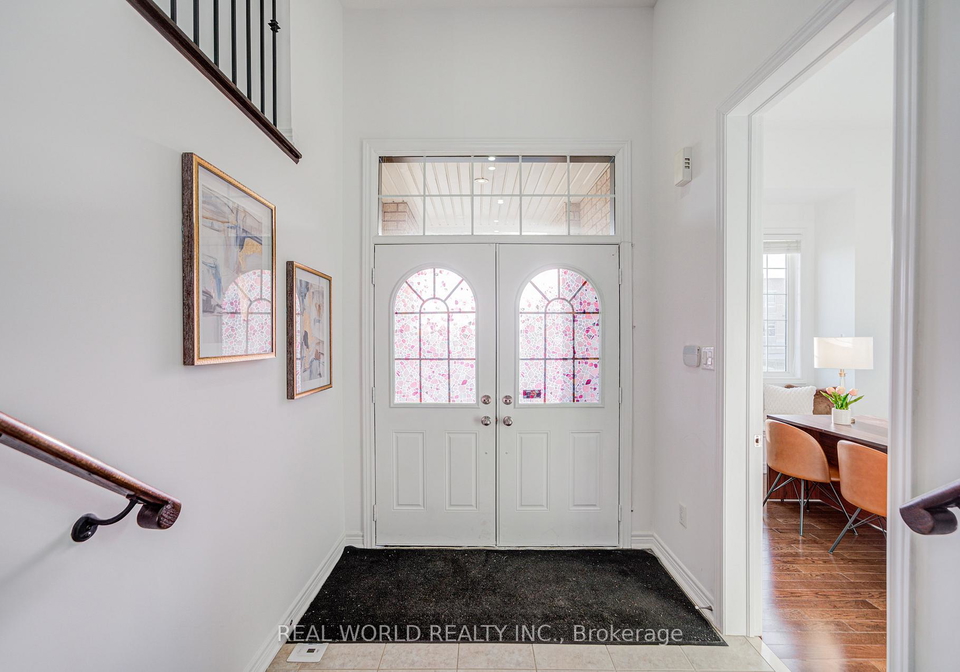 247-selwyn-road-richmond-hill-ontario-n13139494
