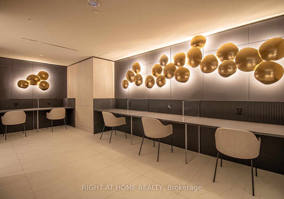 50-upper-mall-way-vaughan-ontario-n13139624