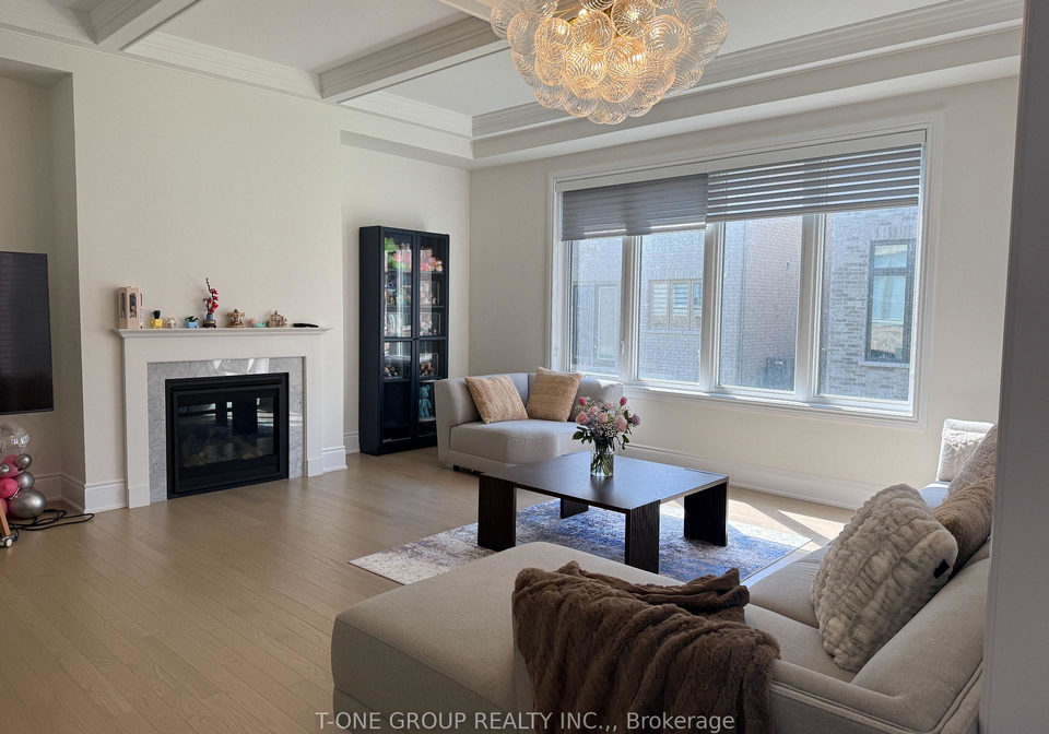 35-nanhai-avenue-markham-ontario-n13139918