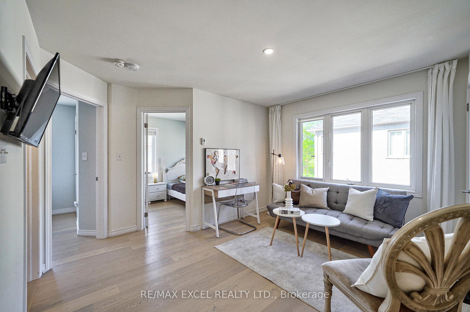 5-bloom-street-markham-ontario-n13140134