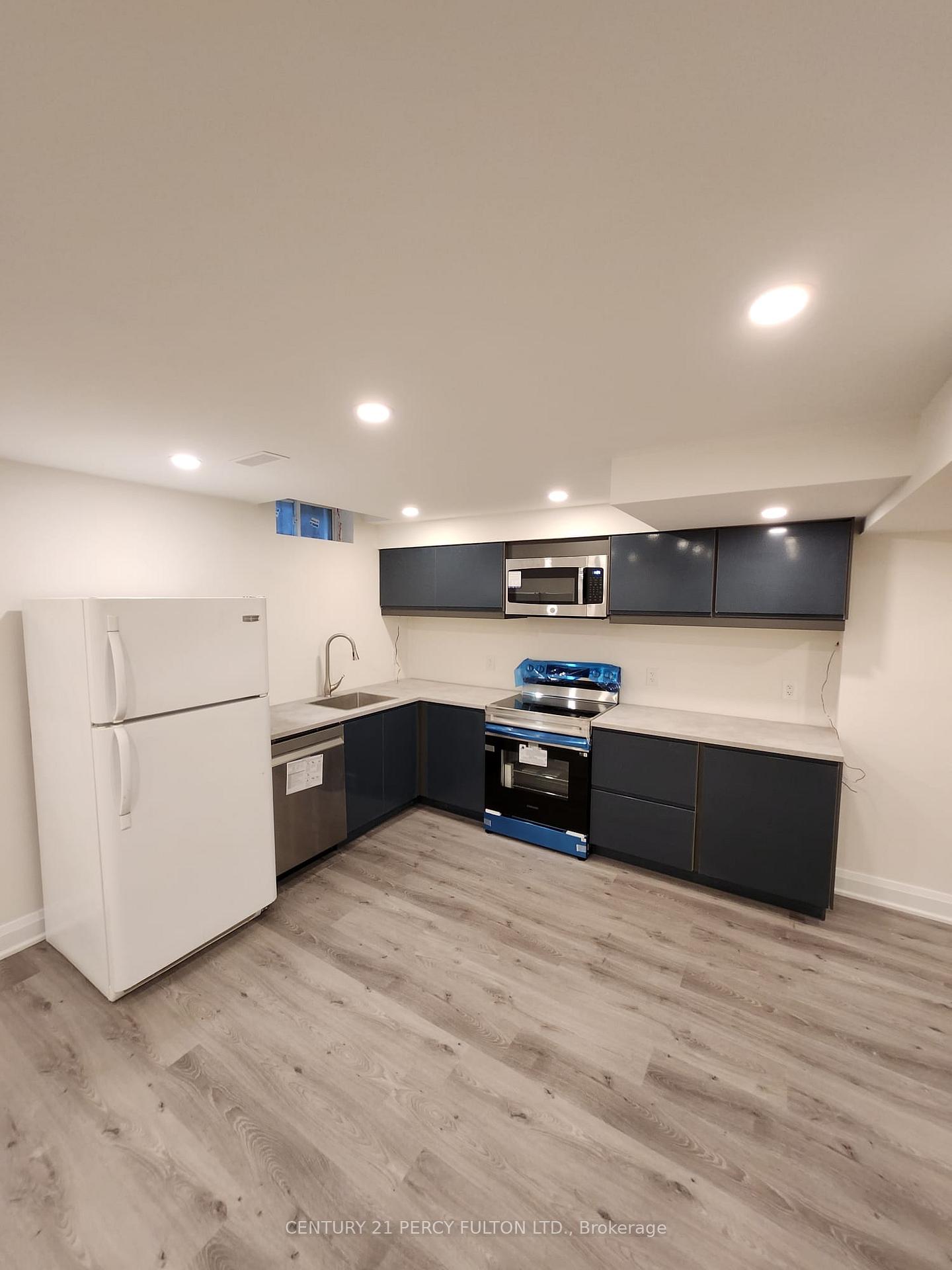 212-river-ridge-boulevard-aurora-ontario-n13140876
