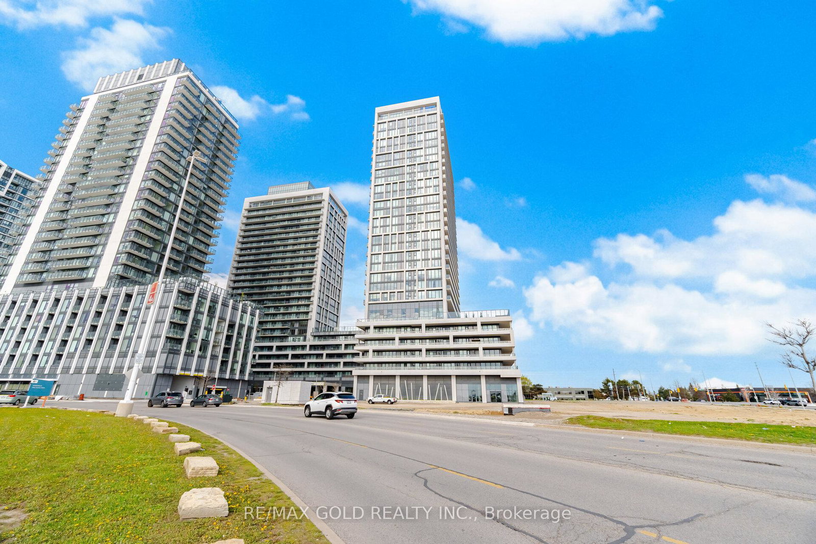 8960-jane-street-vaughan-ontario-n13140902