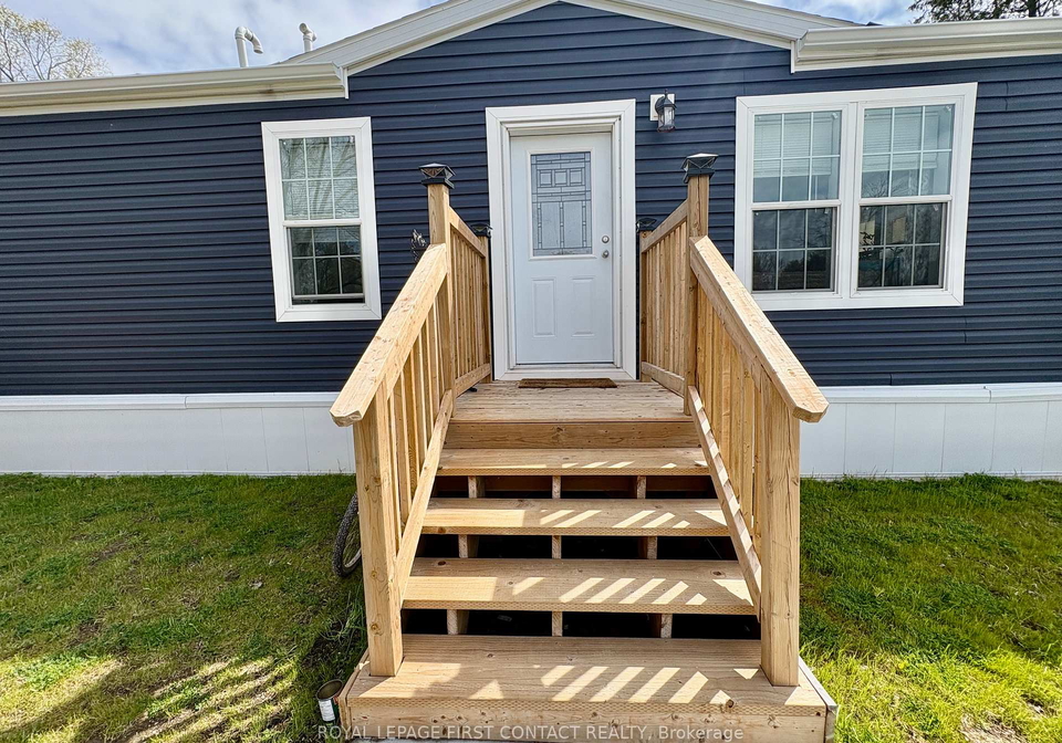 40-shamrock-crescent-essa-ontario-n13141010