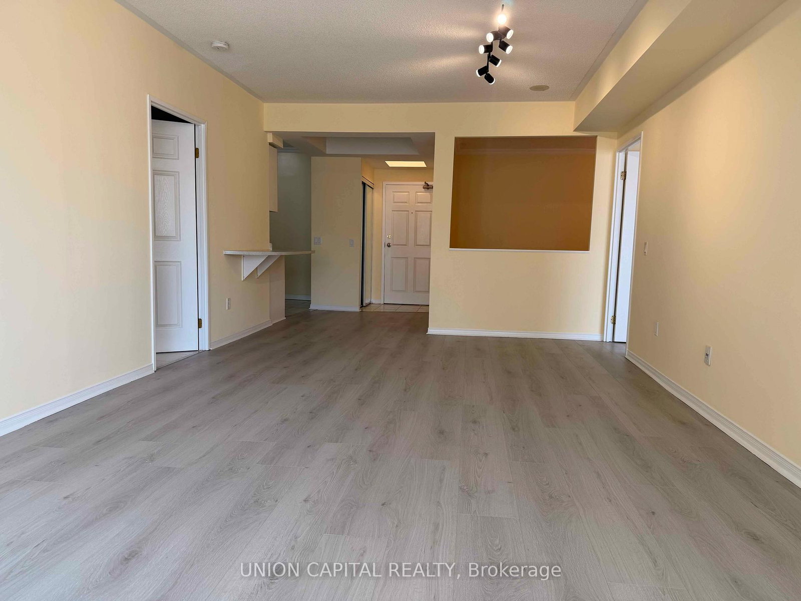 7398-yonge-street-vaughan-ontario-n13141160