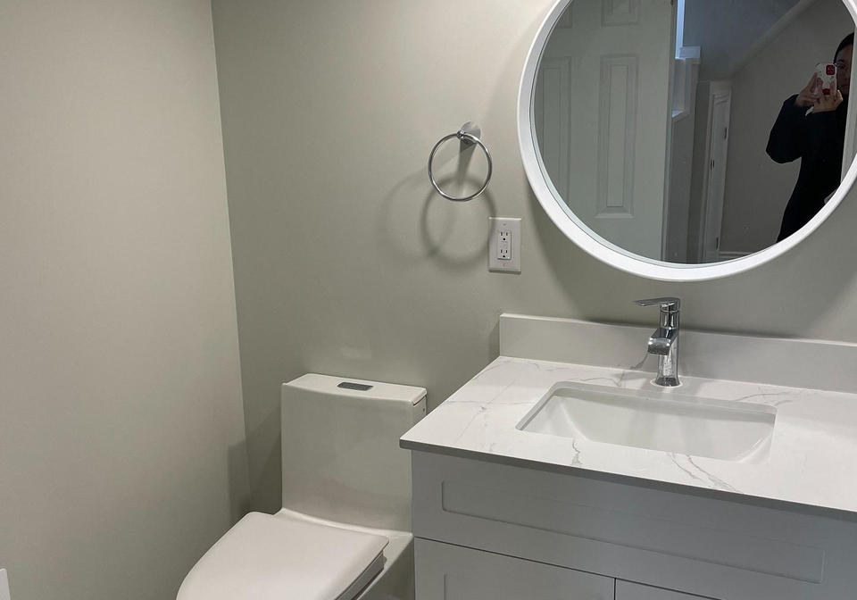 370-centre-street-e-richmond-hill-ontario-n13141334