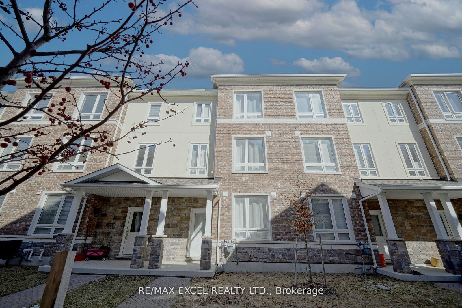 11-chicago-lane-markham-ontario-n13141412