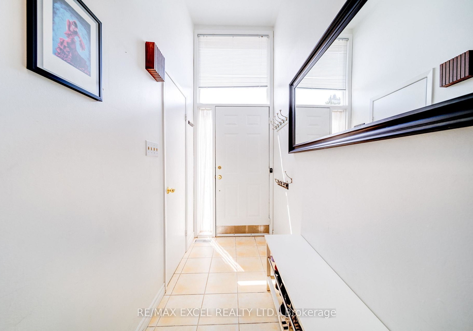 38-stately-way-markham-ontario-n13141530