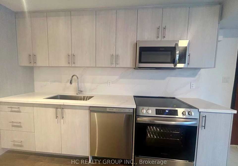 30-markdale-lane-markham-ontario-n13141536