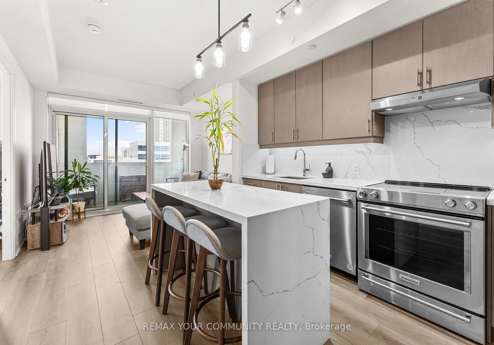 9000-jane-street-vaughan-ontario-n13141636