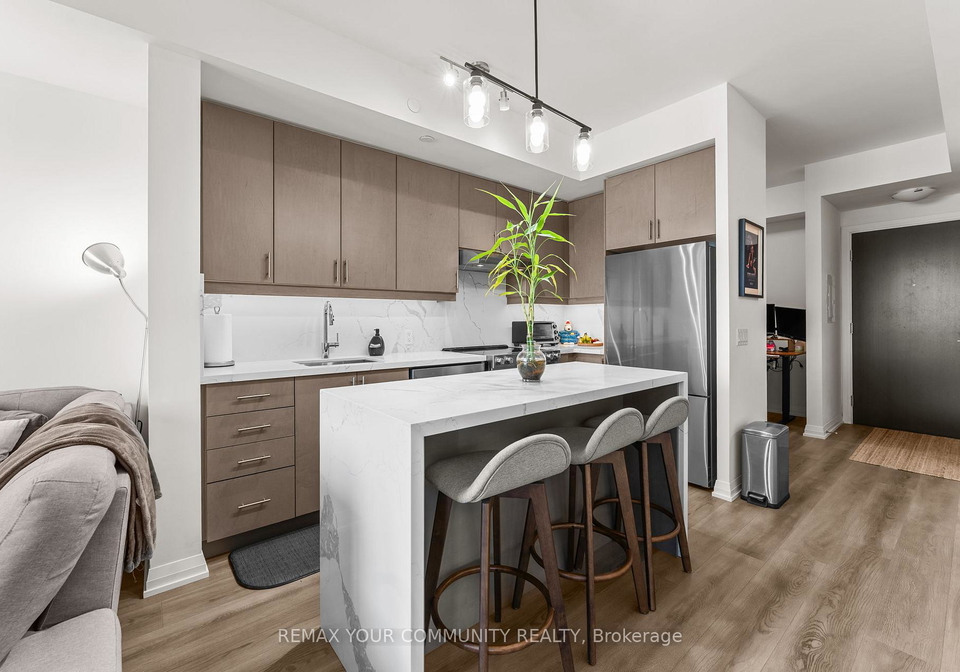 9000-jane-street-vaughan-ontario-n13141636