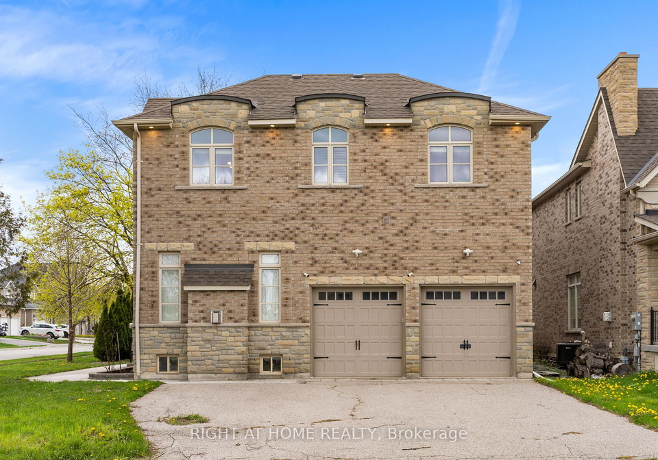 32-naughton-drive-richmond-hill-ontario-n13141786