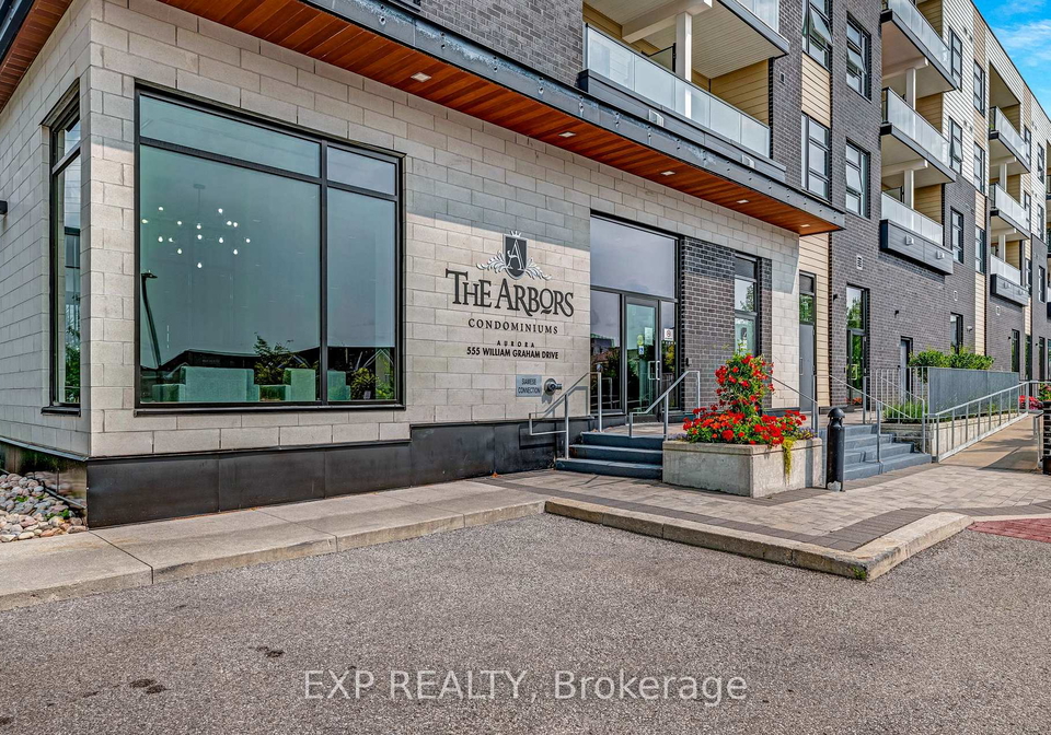 555-william-graham-drive-aurora-ontario-n13142090