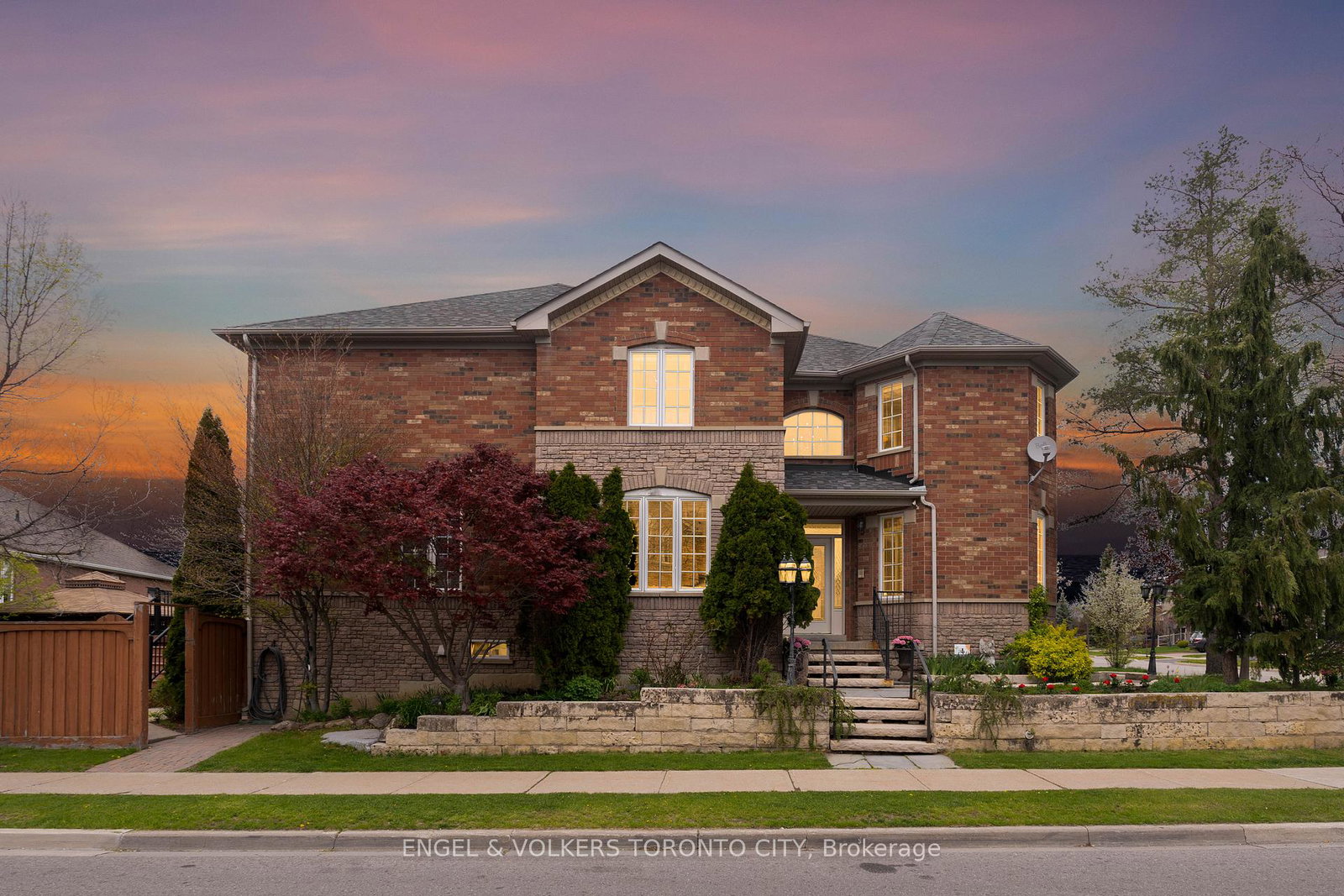 342-sunset-ridge-vaughan-ontario-n13143706