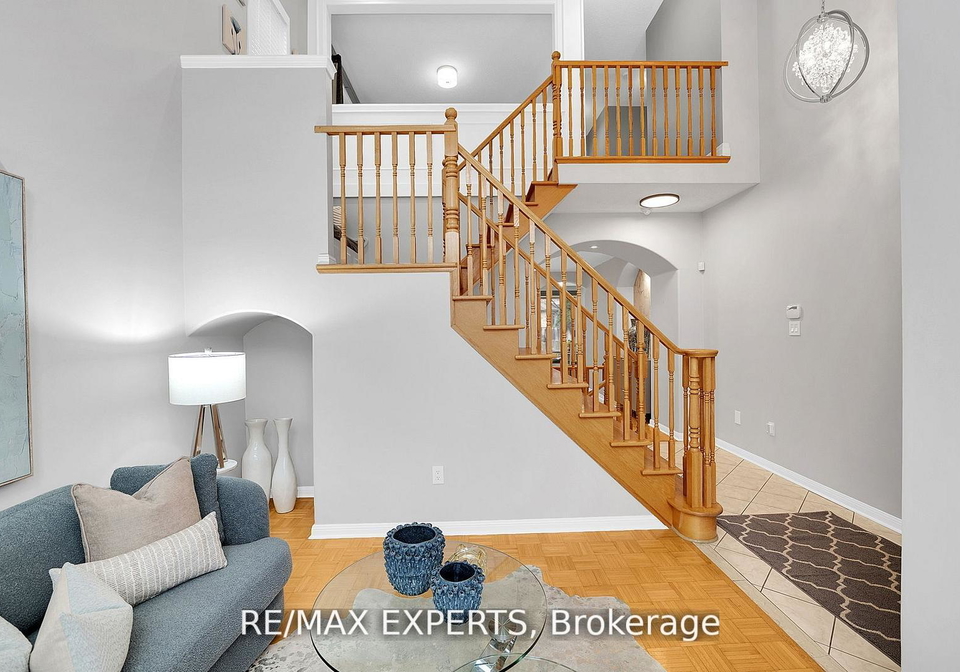 11-crew-crescent-vaughan-ontario-n13144070