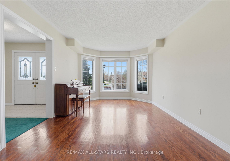 7-remion-crescent-uxbridge-ontario-n13144130
