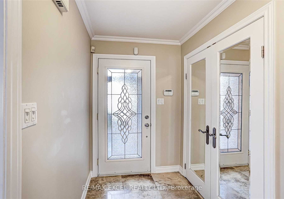 59-pentland-crescent-vaughan-ontario-n13144834