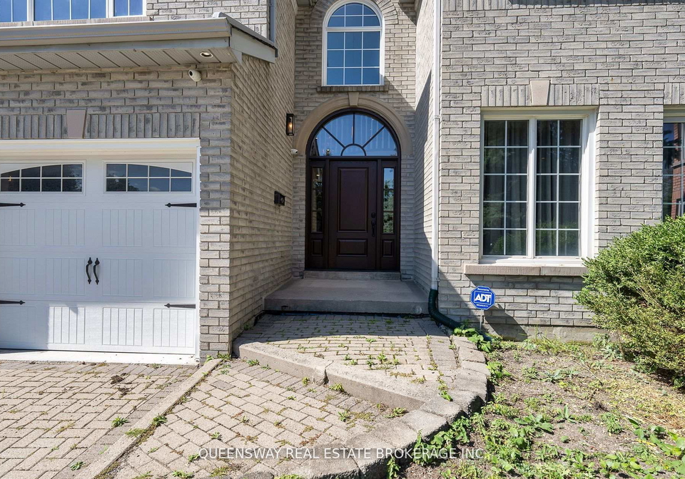 619-culler-mews-newmarket-ontario-n13144850