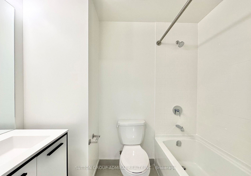 185-deerfield-road-newmarket-ontario-n13144994