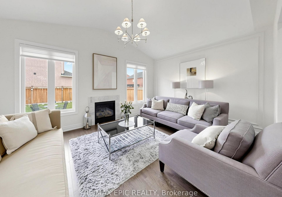 122-scarlet-way-bradford-west-gwillimbury-ontario-n13145254