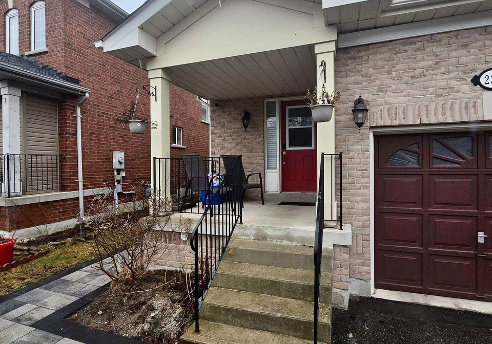 239-banbrooke-crescent-newmarket-ontario-n13145350