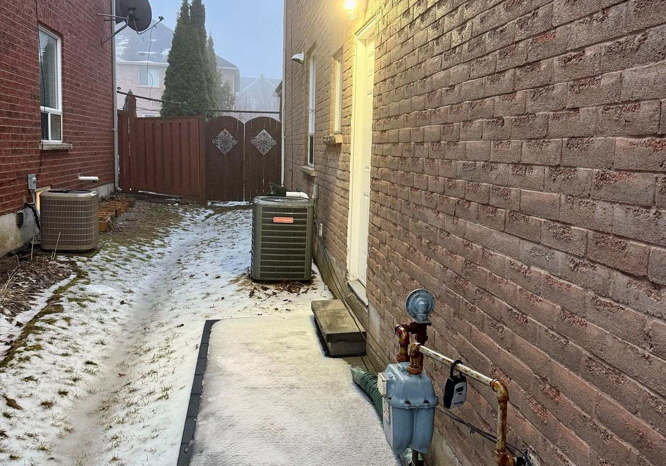 239-banbrooke-crescent-newmarket-ontario-n13145350