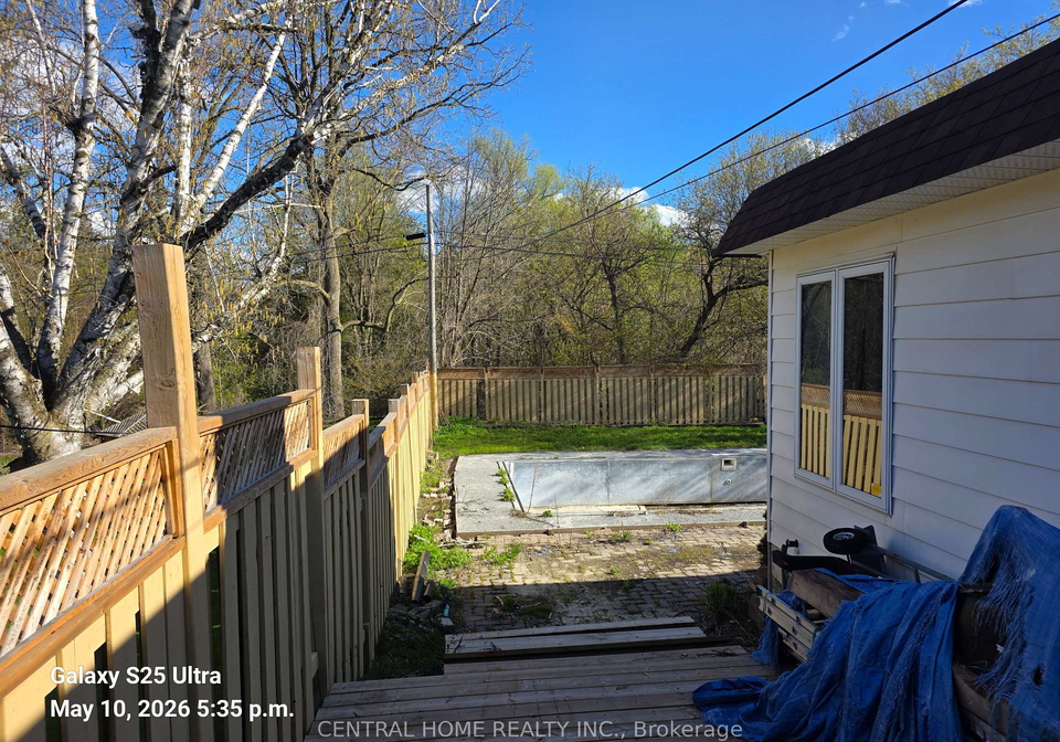 206-parkview-crescent-newmarket-ontario-n13145452