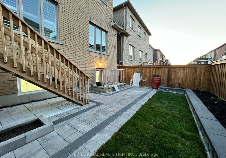 216-wesmina-avenue-whitchurch-stouffville-ontario-n13145676