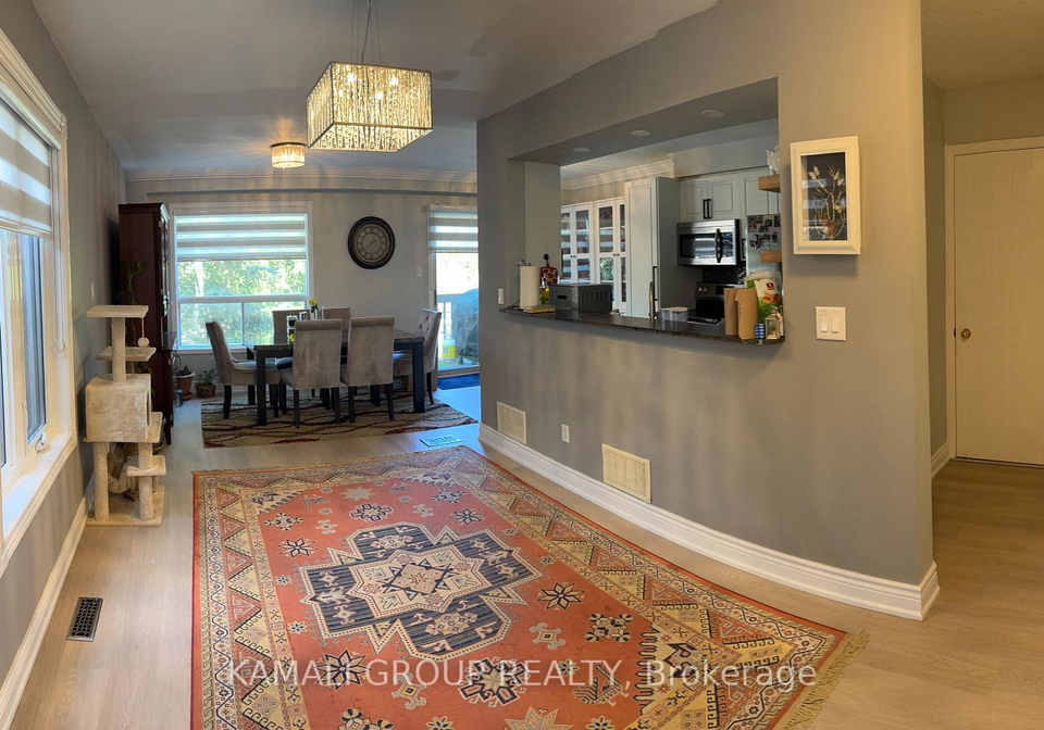 2-ross-linton-drive-aurora-ontario-n13146724