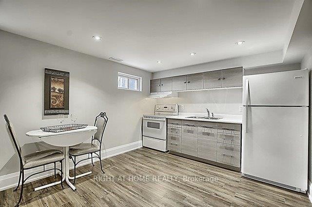167-septonne-avenue-newmarket-ontario-n13147026