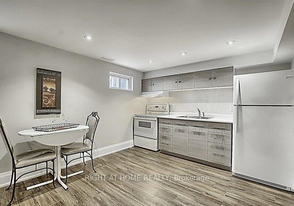 167-septonne-avenue-newmarket-ontario-n13147026