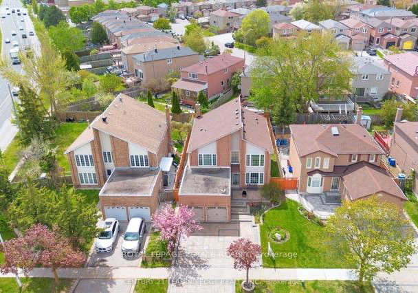 4-townley-avenue-markham-ontario-n13147370