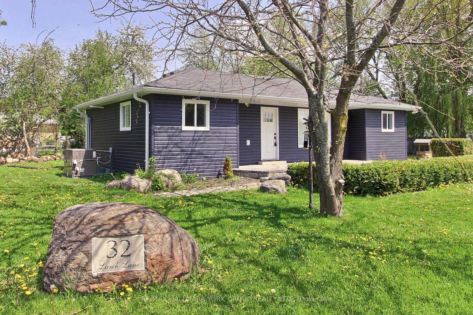 32-larch-lane-georgina-ontario-n13147734