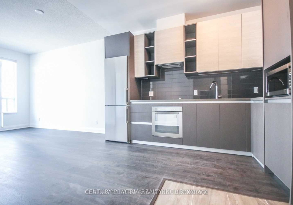 396-highway-7-road-e-richmond-hill-ontario-n13148704