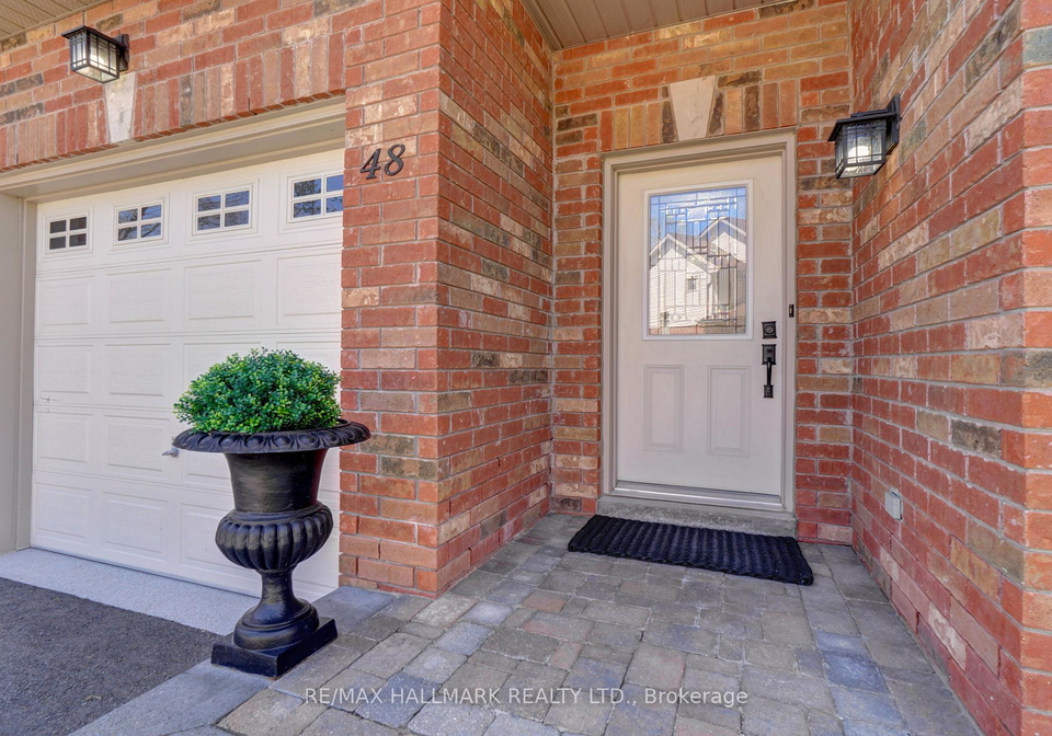 48-fred-barnard-way-uxbridge-ontario-n13149020