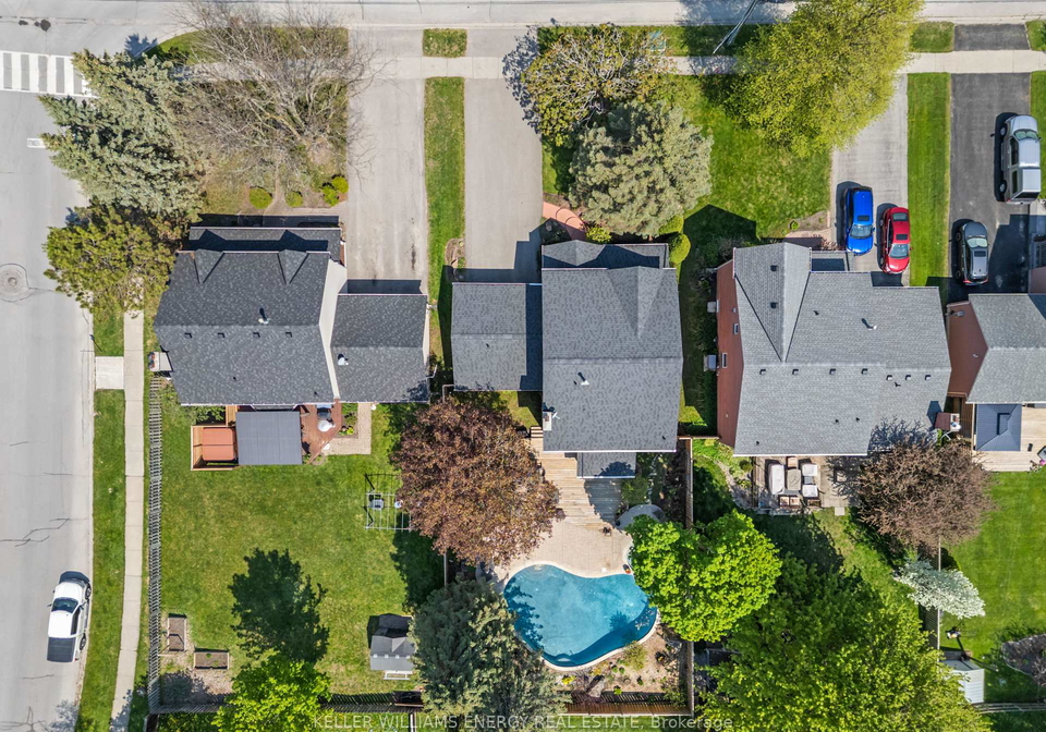 74-centre-road-uxbridge-ontario-n13149034