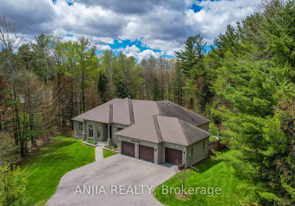 26-pelosi-way-east-gwillimbury-ontario-n13149168