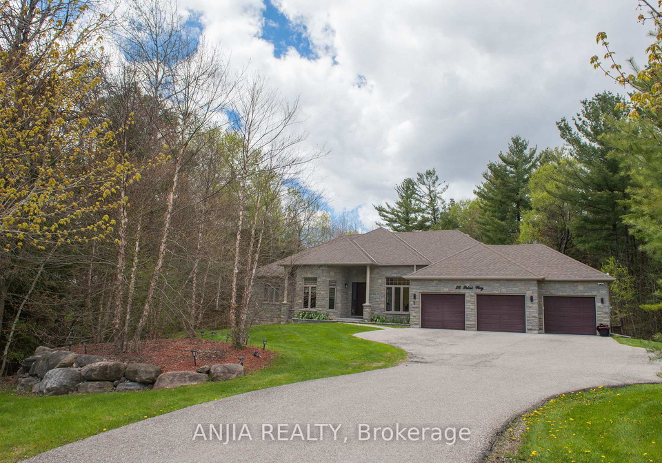 26-pelosi-way-east-gwillimbury-ontario-n13149168
