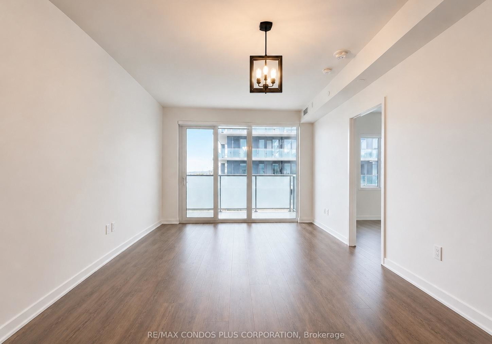105-oneida-crescent-richmond-hill-ontario-n13149302