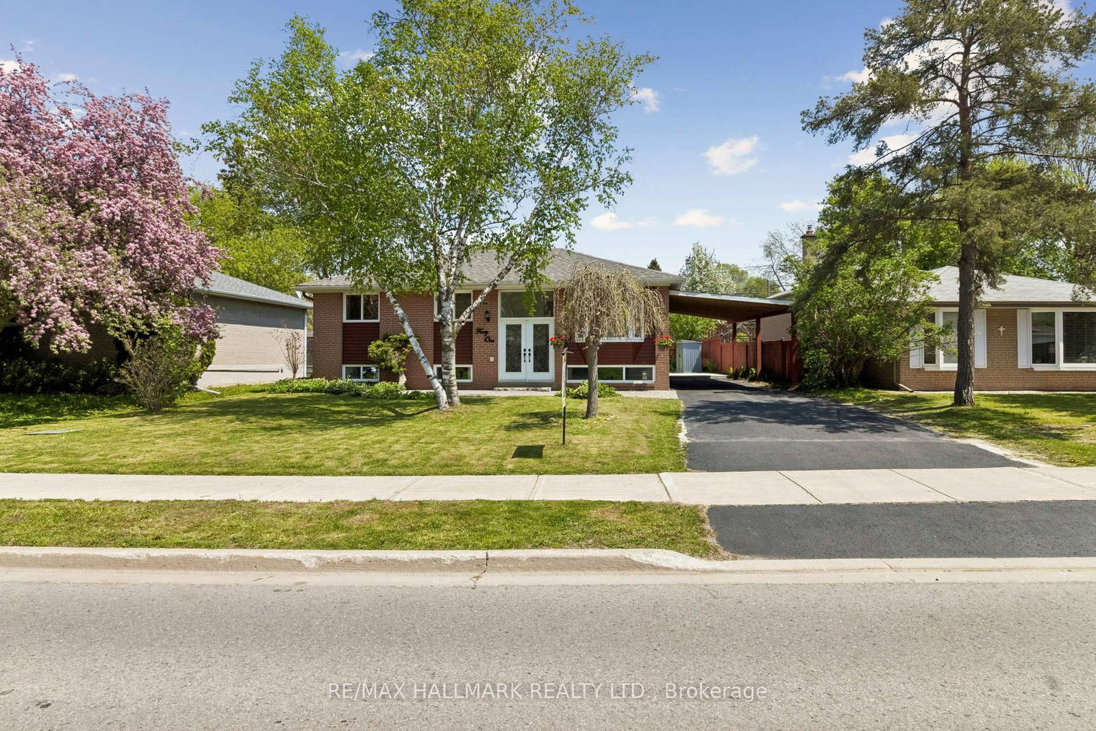 41-aurora-drive-aurora-ontario-n13149426