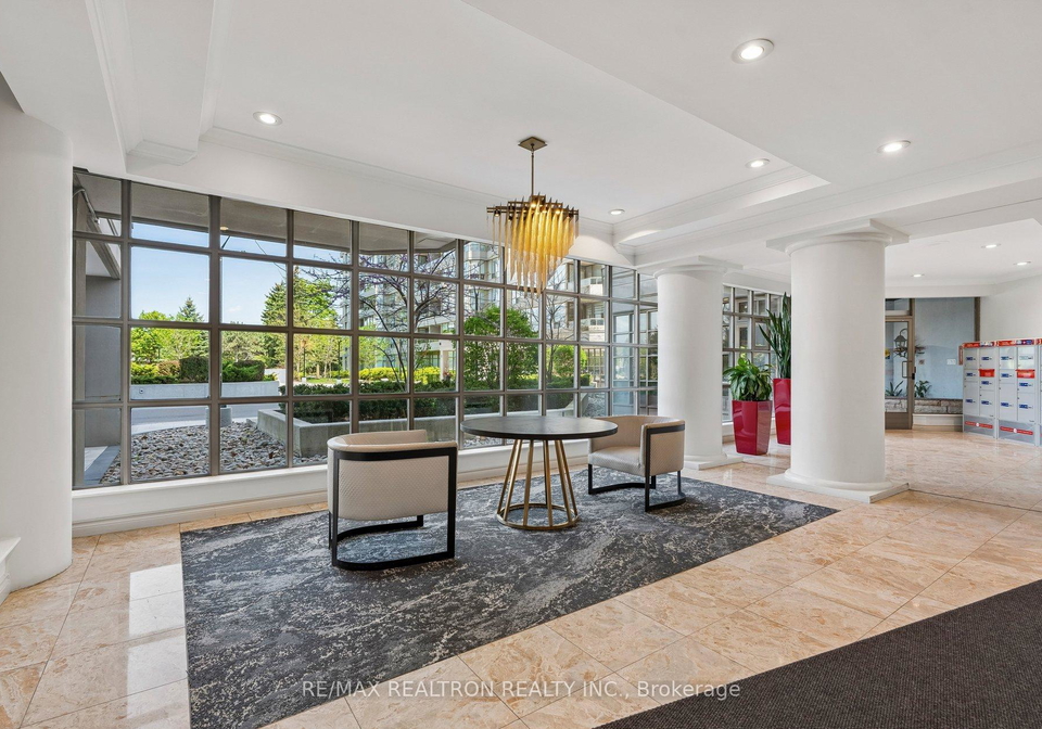 7-townsgate-drive-vaughan-ontario-n13149434