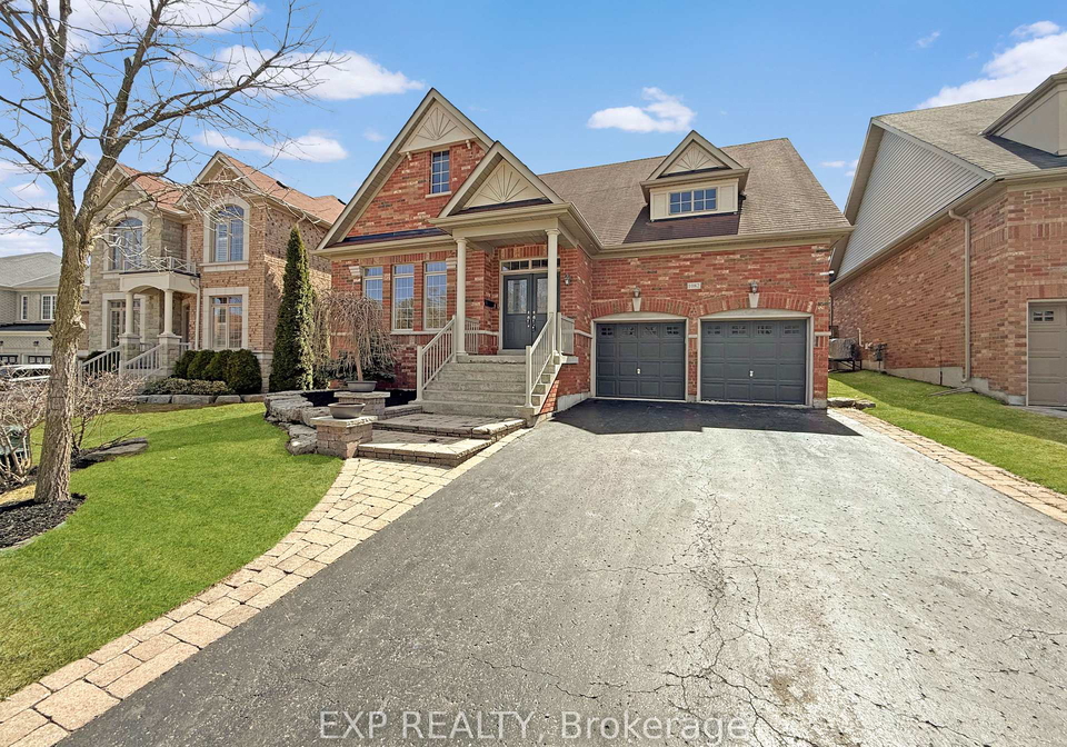 1082-bob-scott-court-newmarket-ontario-n13149652