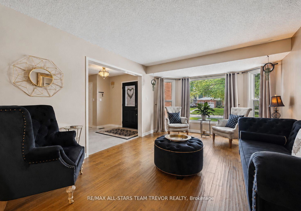 22-chartwell-crescent-georgina-ontario-n13149790